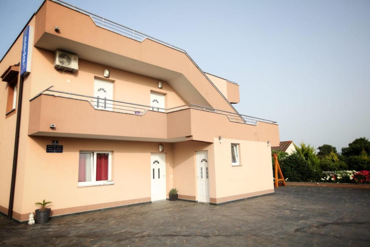 Appartement Ana & Marija à Kaštela Extérieur photo